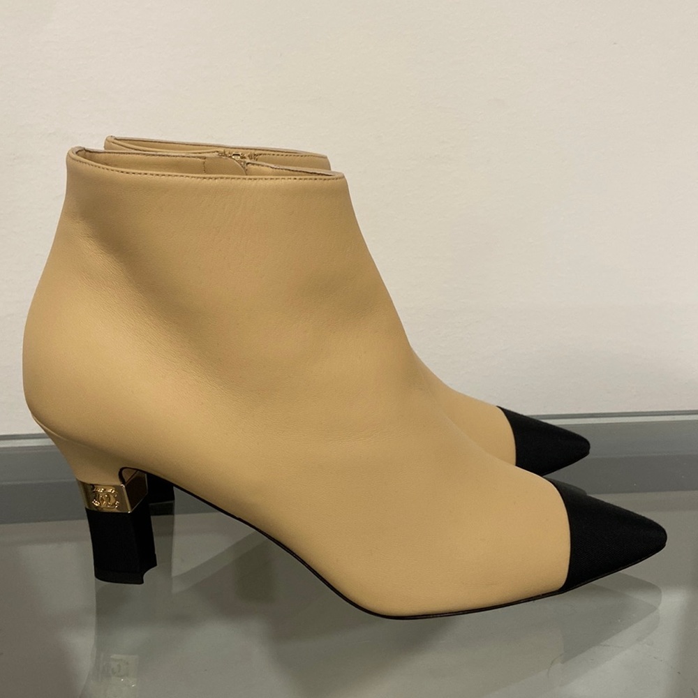 Chanel beige and black ankle booties (NWT) never worn Size 40C